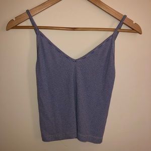 Brandy Melville John Galt Crop tank